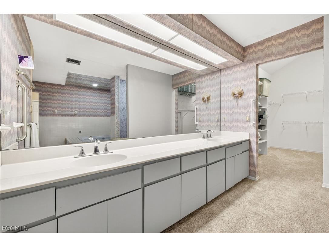 3622 Heritage Lane Fort Myers FL 33908 2026009649 image24