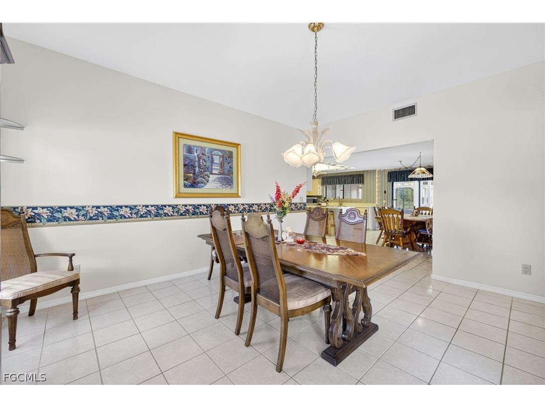 3622 Heritage Lane Fort Myers FL 33908 2026009649 image9