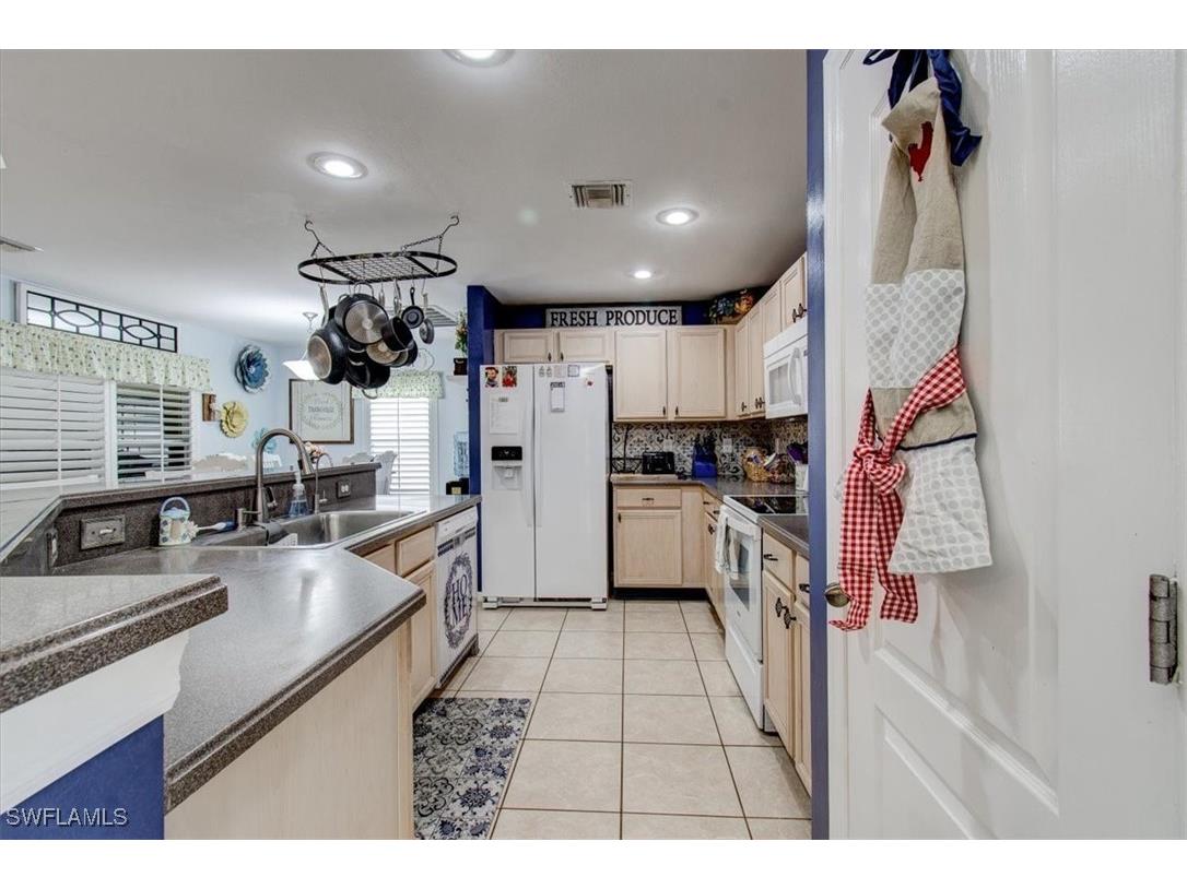 3622 NE 18th Place Cape Coral FL 33909 225000527 image14