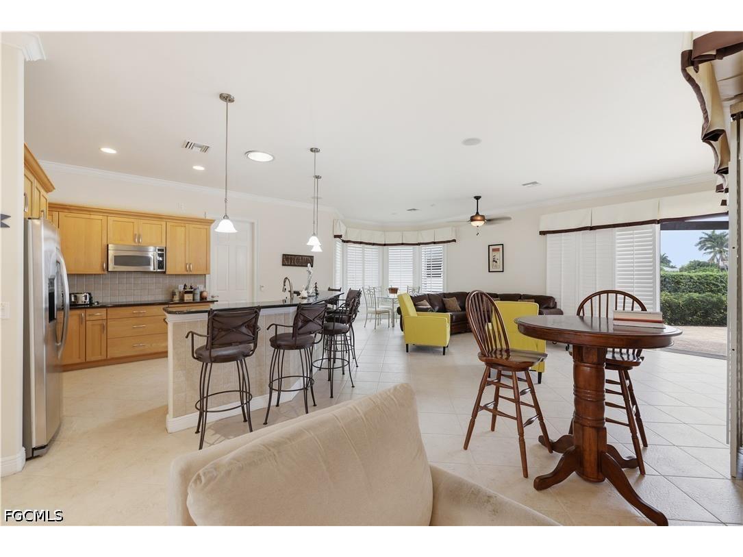 3622 Oasis Boulevard Cape Coral FL 33914 2026025911 image10