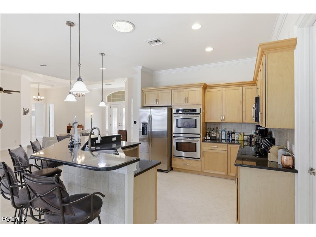 3622 Oasis Boulevard Cape Coral FL 33914 2026025911 image15