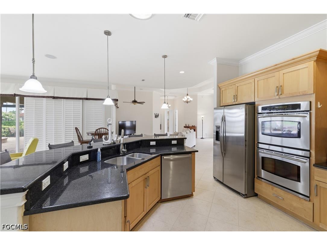 3622 Oasis Boulevard Cape Coral FL 33914 2026025911 image16