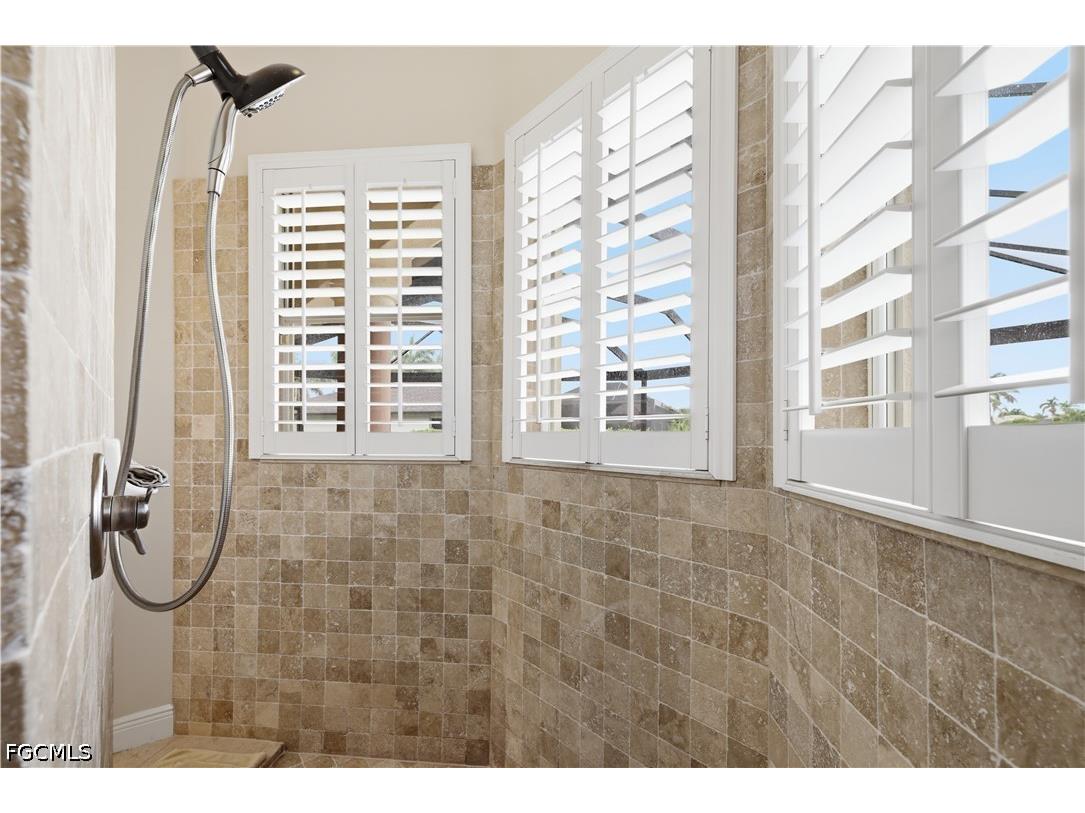 3622 Oasis Boulevard Cape Coral FL 33914 2026025911 image37