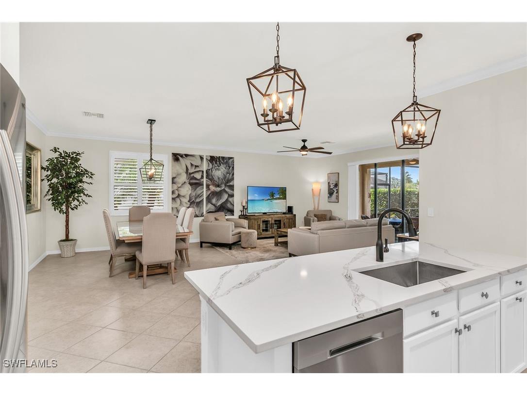 3622 Treasure Cove Circle Naples FL 34114 225036339 image1