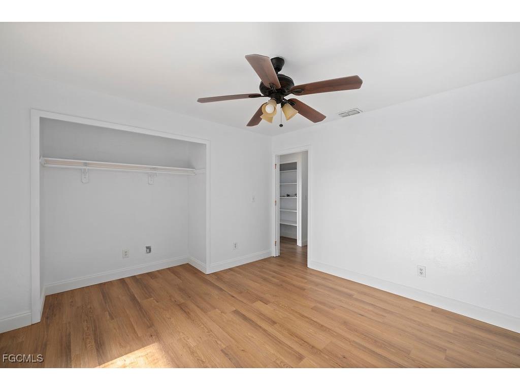 3623/3625 SE 9th Place Cape Coral FL 33904 2025008697 image13