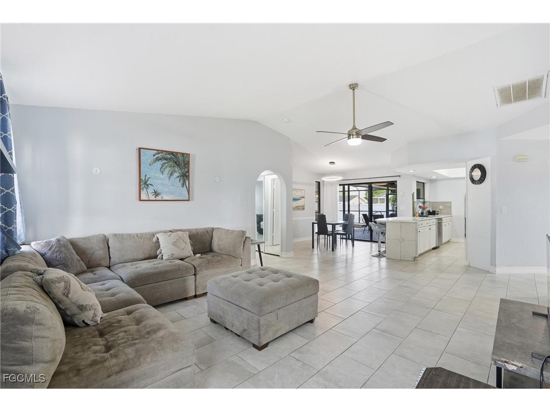 3623 SW 6th Place Cape Coral FL 33914 2025025893 image17
