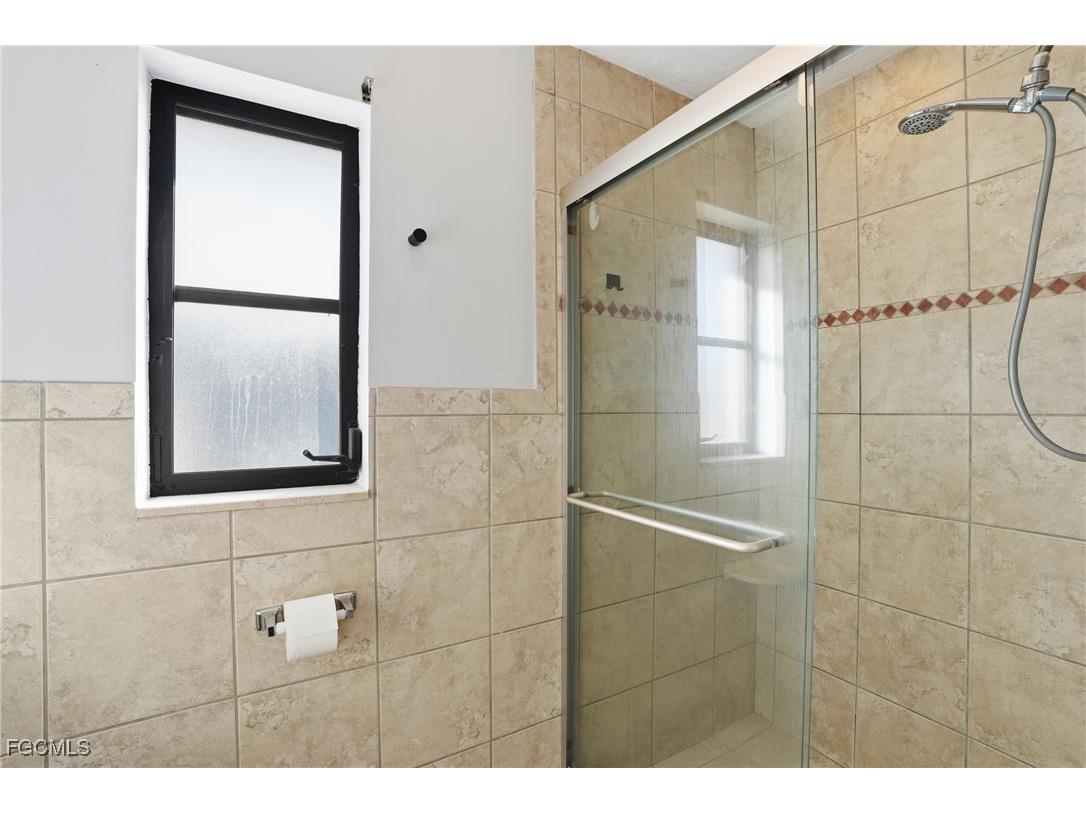 3623 SW 6th Place Cape Coral FL 33914 2025025893 image23