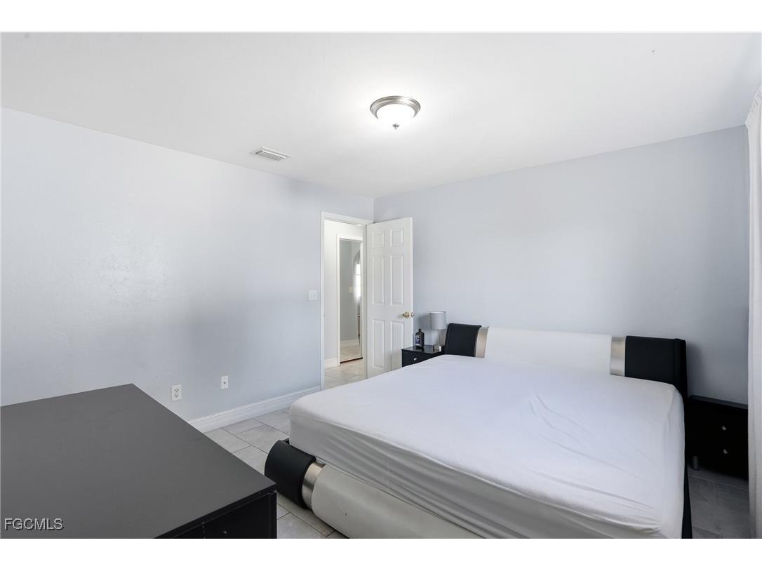 3623 SW 6th Place Cape Coral FL 33914 2025025893 image25