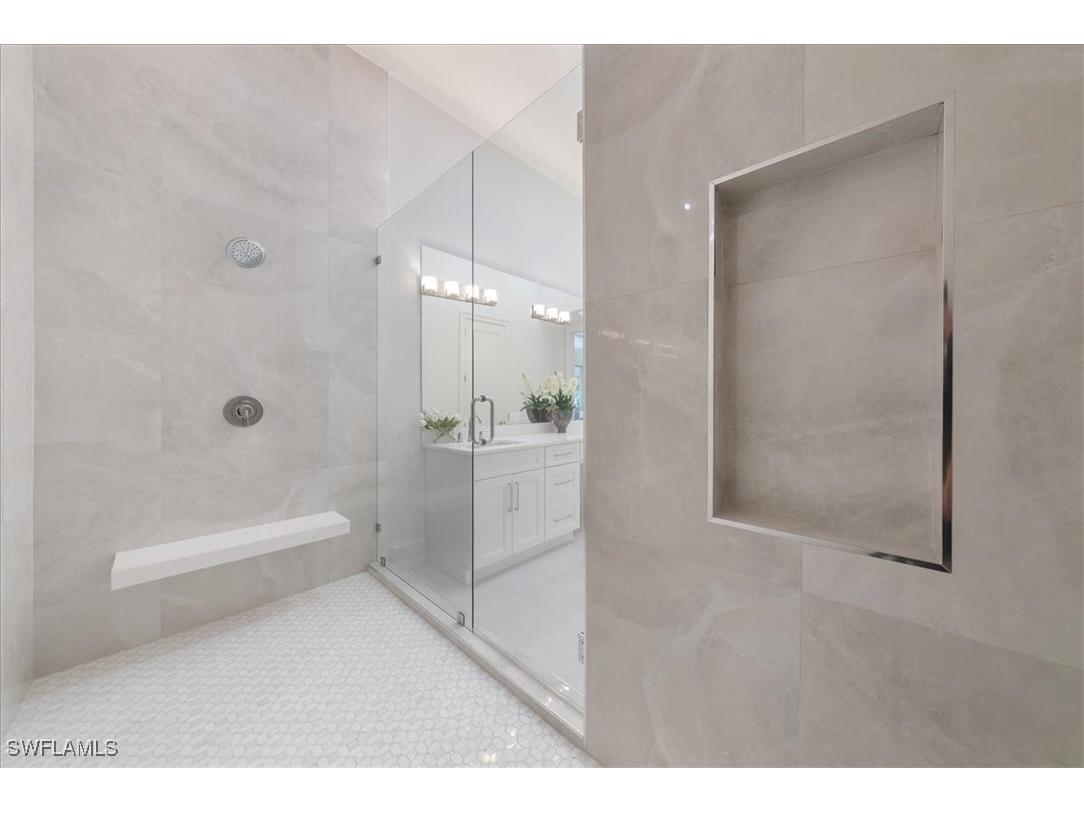 3624 Belair Lane #13 Naples FL 34103 225081105 image22