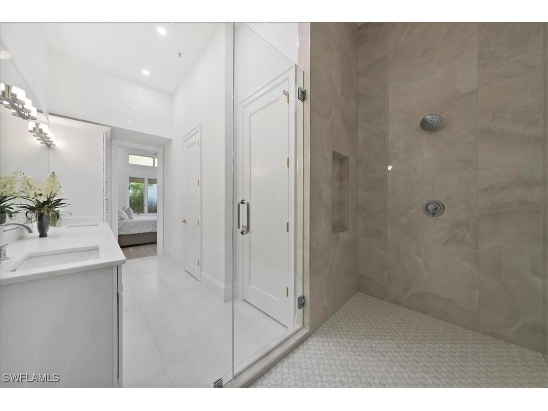 3624 Belair Lane #13 Naples FL 34103 225081105 image23