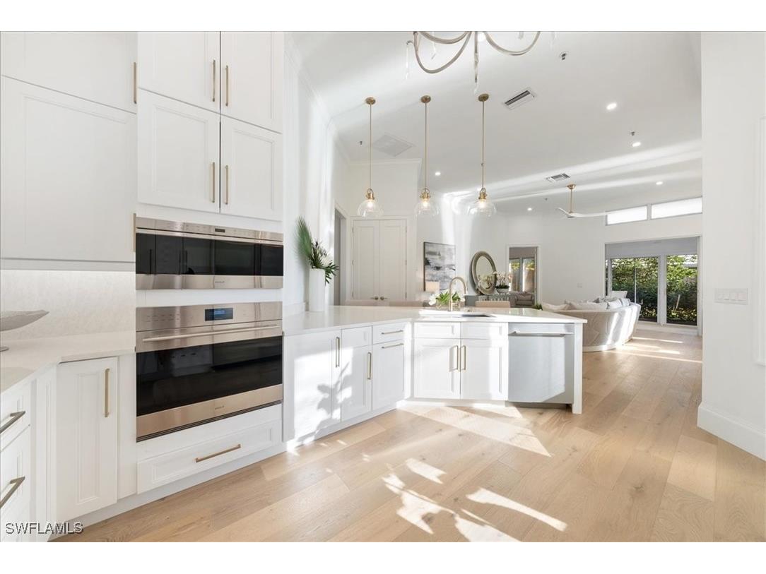 3624 Belair Lane #13 Naples FL 34103 225081105 image4