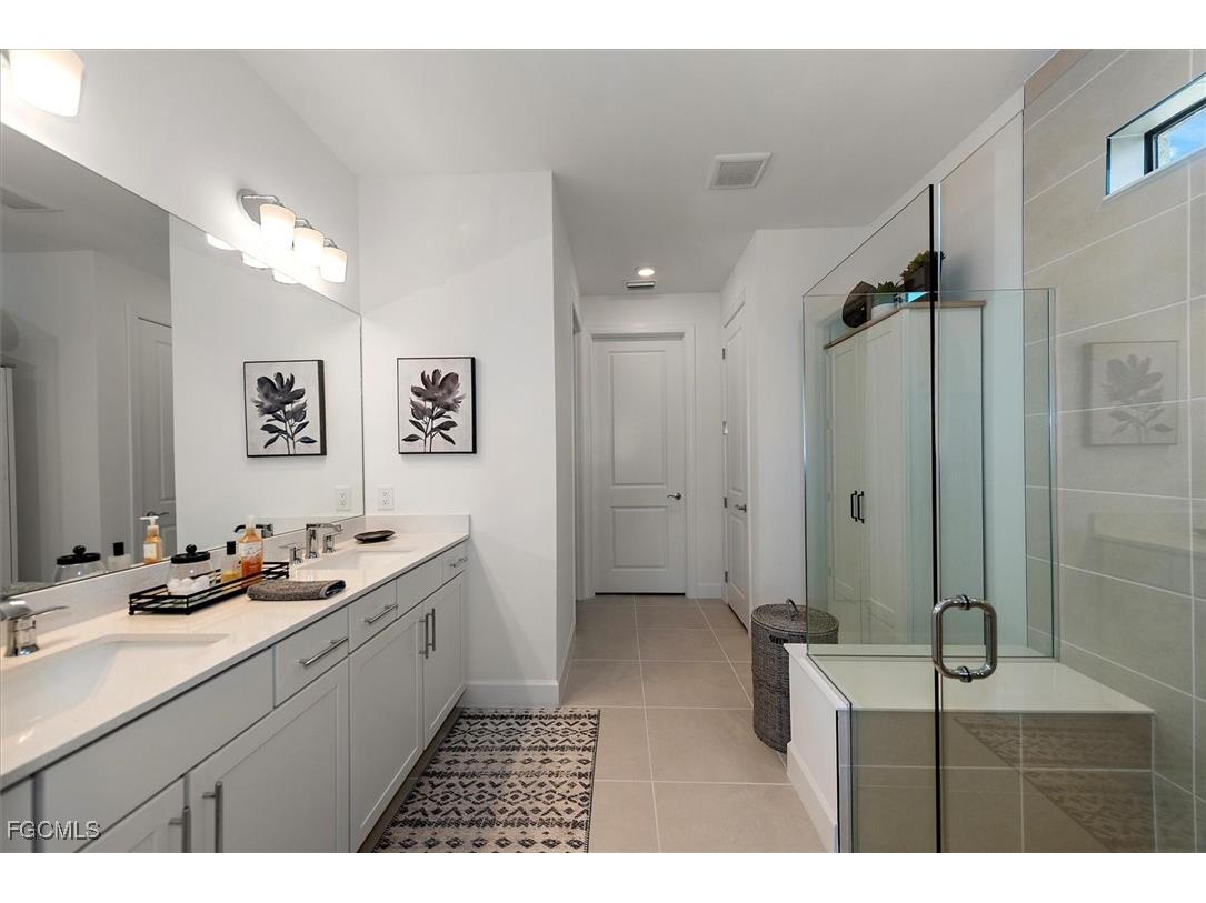 3624 Passion Vine Drive Alva FL 33920 2026004213 image10