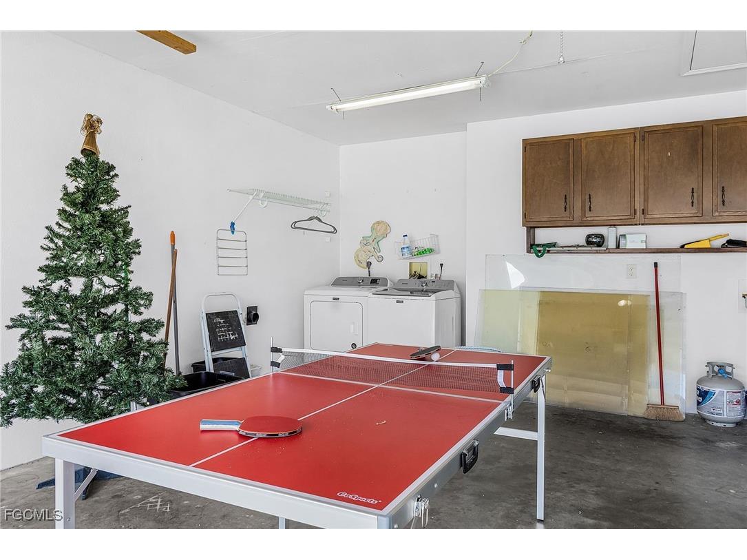 3624 SW 1st Avenue Cape Coral FL 33914 2025011222 image43