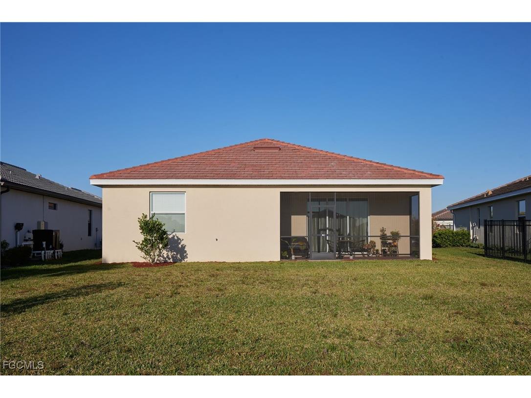3625 Passion Vine Drive Alva FL 33920 2026005315 image25