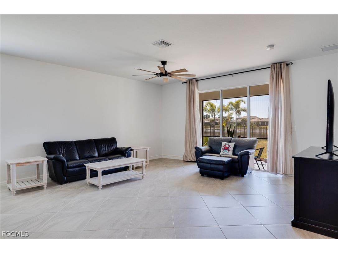 3625 Passion Vine Drive Alva FL 33920 2026005315 image7