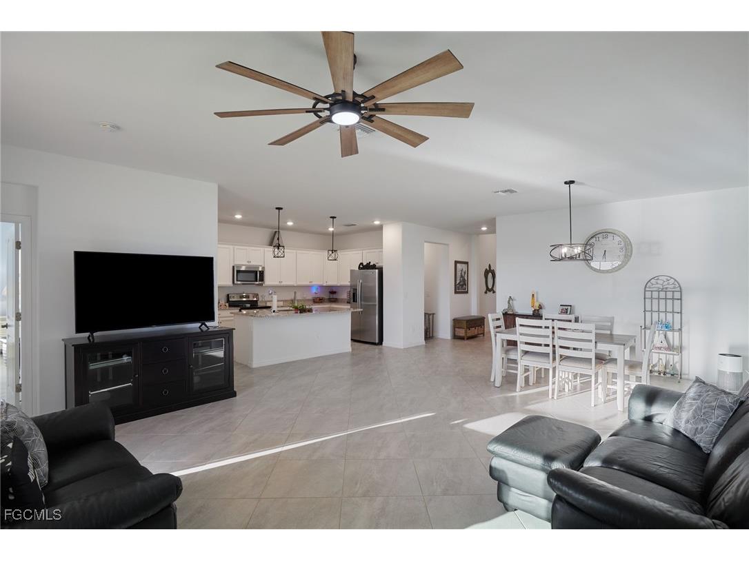 3625 Passion Vine Drive Alva FL 33920 2026005315 image8