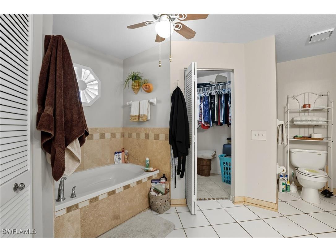 3626 Kent Drive Naples FL 34112 225071640 image18