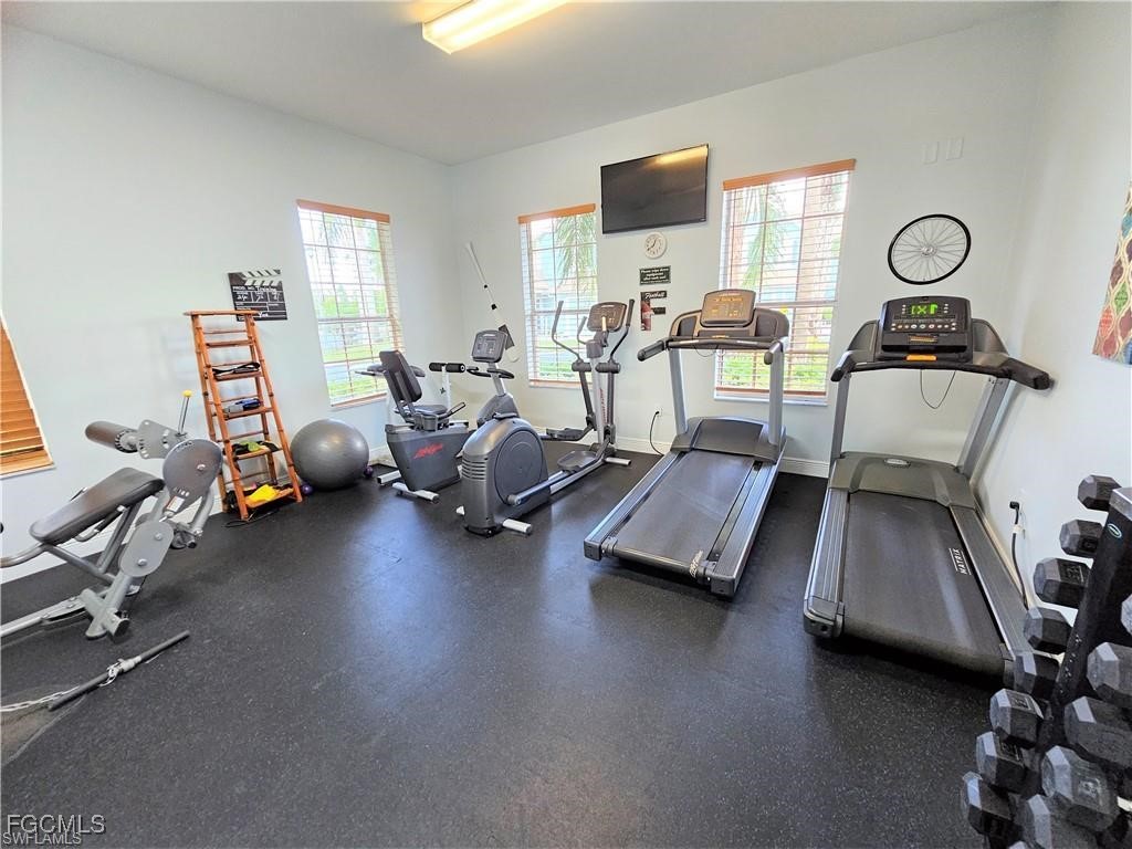 3627 Pine Oak Circle #102 Fort Myers FL 33916 2025009153 image45