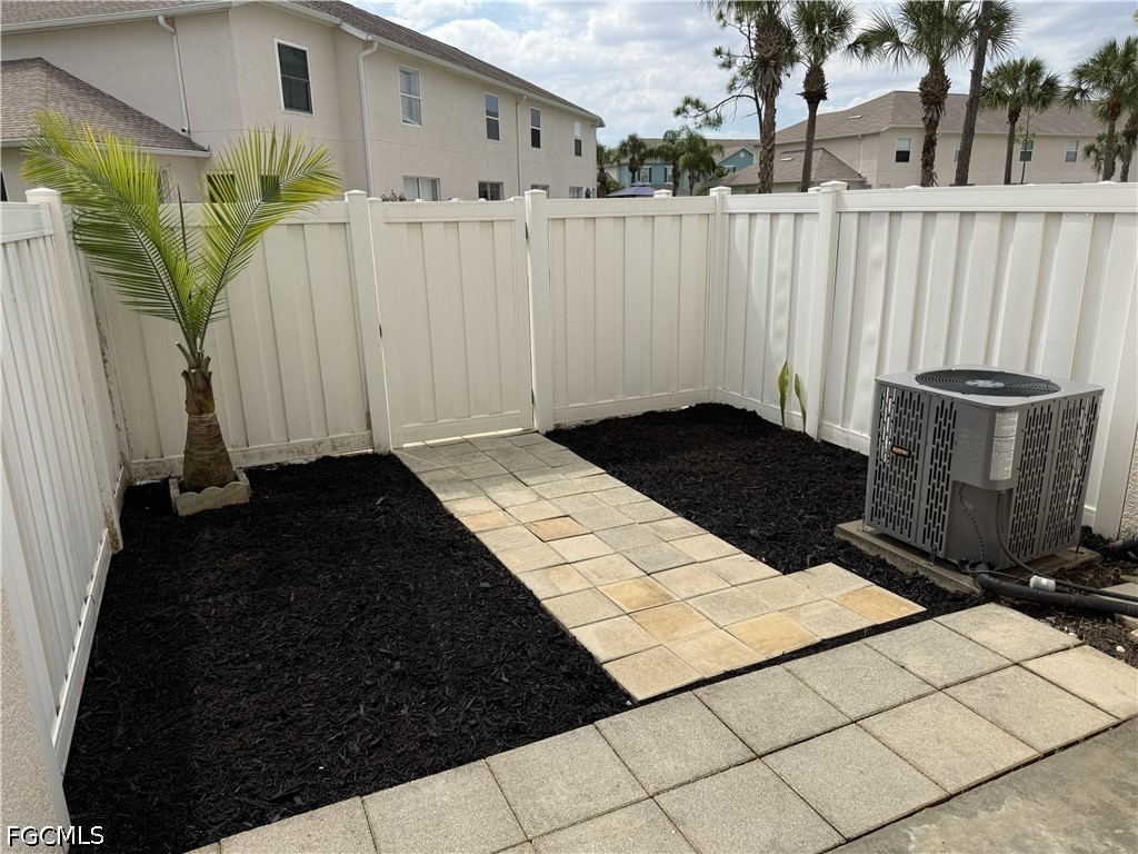 3627 Pine Oak Circle #102 Fort Myers FL 33916 2026019820 image16