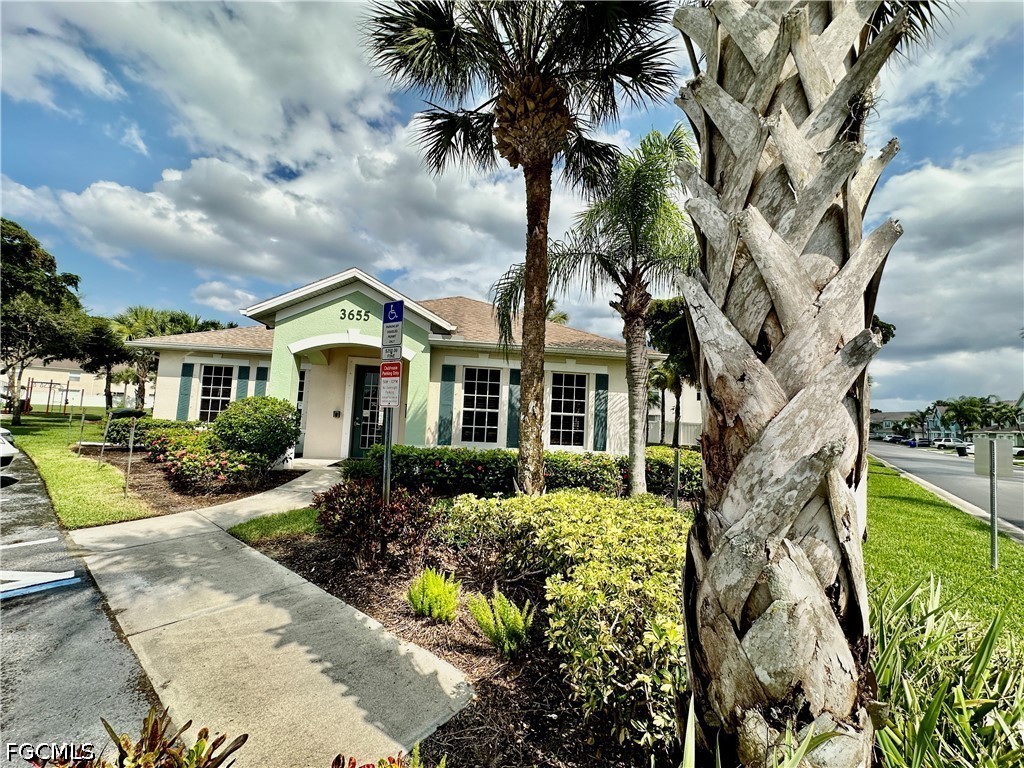 3627 Pine Oak Circle #102 Fort Myers FL 33916 2026019820 image35