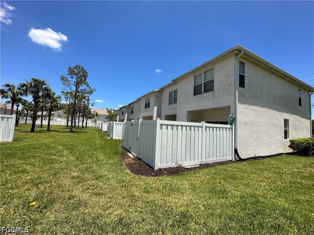 3627 Pine Oak Circle #102 Fort Myers FL 33916 2026019820 image8