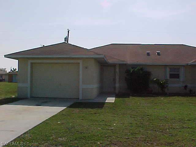 3627 Skyline Boulevard Cape Coral FL 33914 223086735 image1