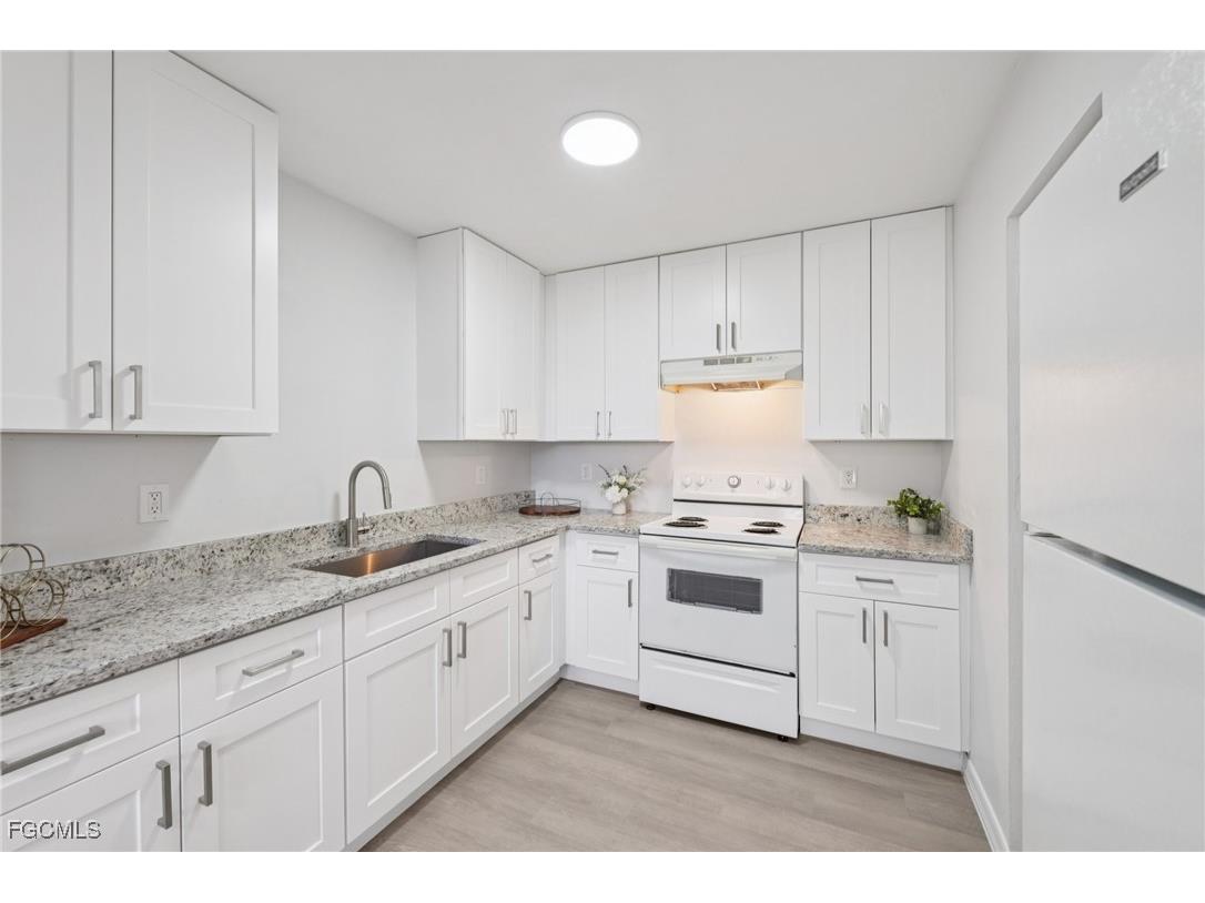3628 Suntrust Drive Fort Myers FL 33916 2026001732 image10