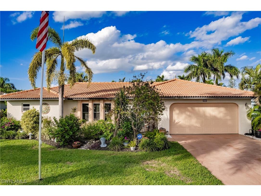 3628 Tomlinson Street Bonita Springs FL 34134 223086818 image1