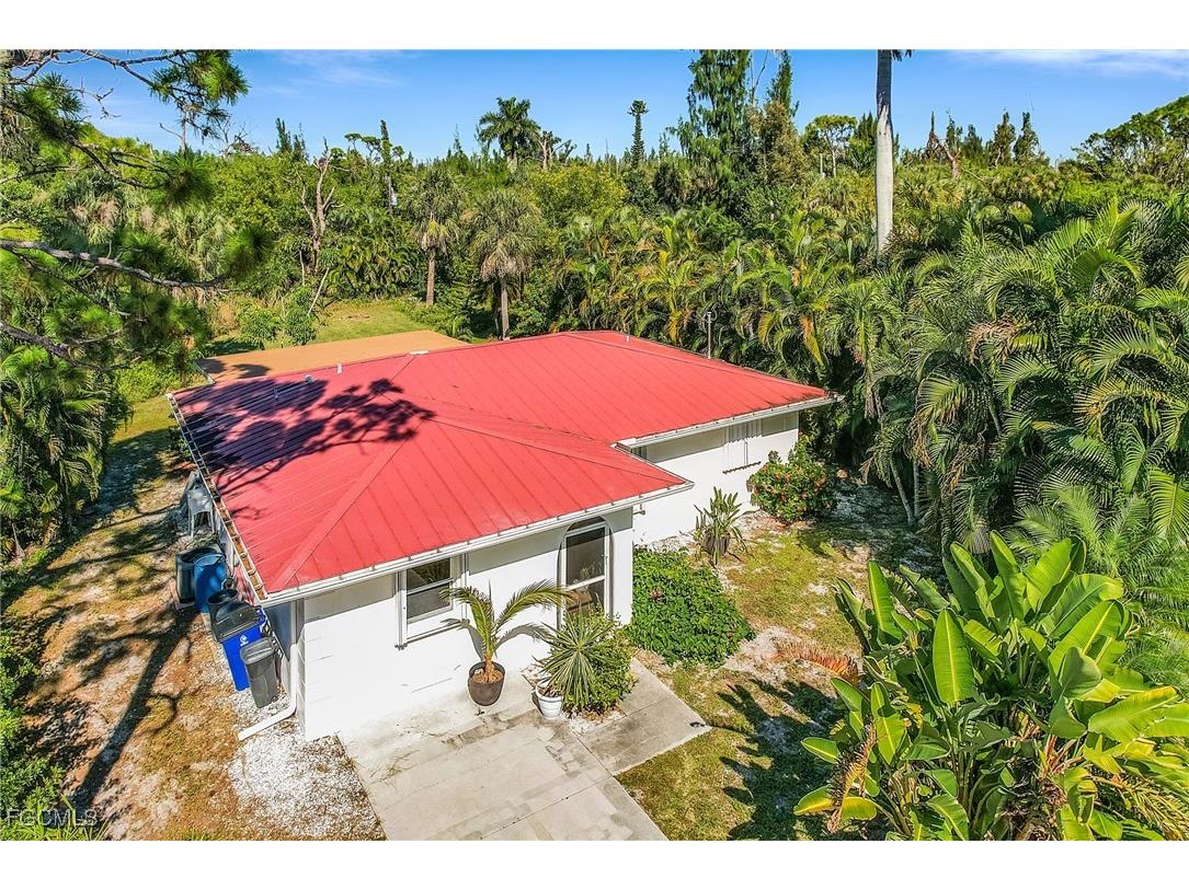 3628 Tropical Point Drive Saint James City FL 33956 2025020053 image25