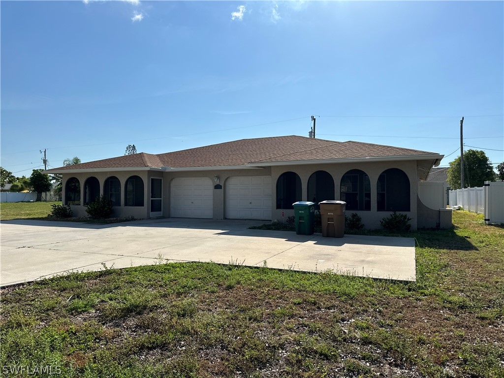 3629 Country Club Boulevard Cape Coral FL 33904 224049883 image1