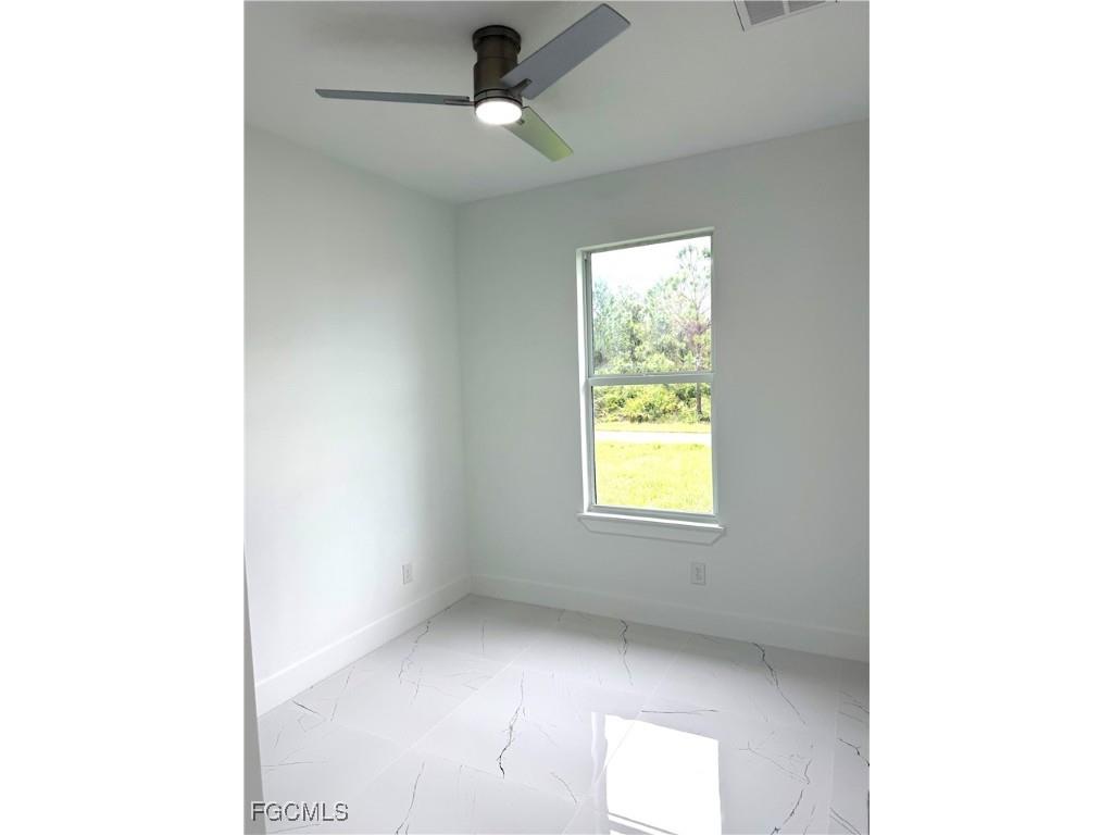 363 Hermosa Avenue Lehigh Acres FL 33974 2025009619 image11