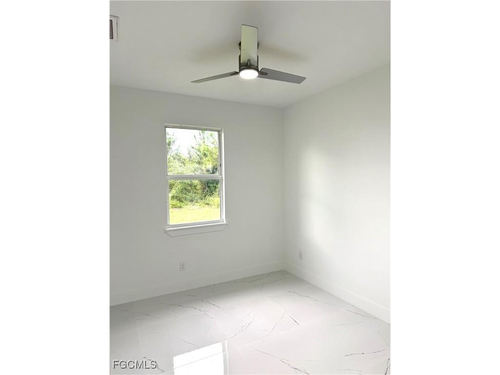 363 Hermosa Avenue Lehigh Acres FL 33974 2025009619 image13