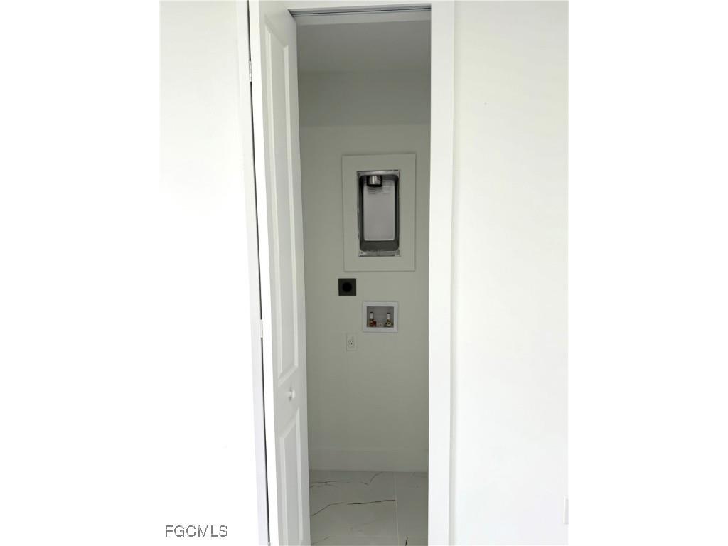 363 Hermosa Avenue Lehigh Acres FL 33974 2025009619 image7