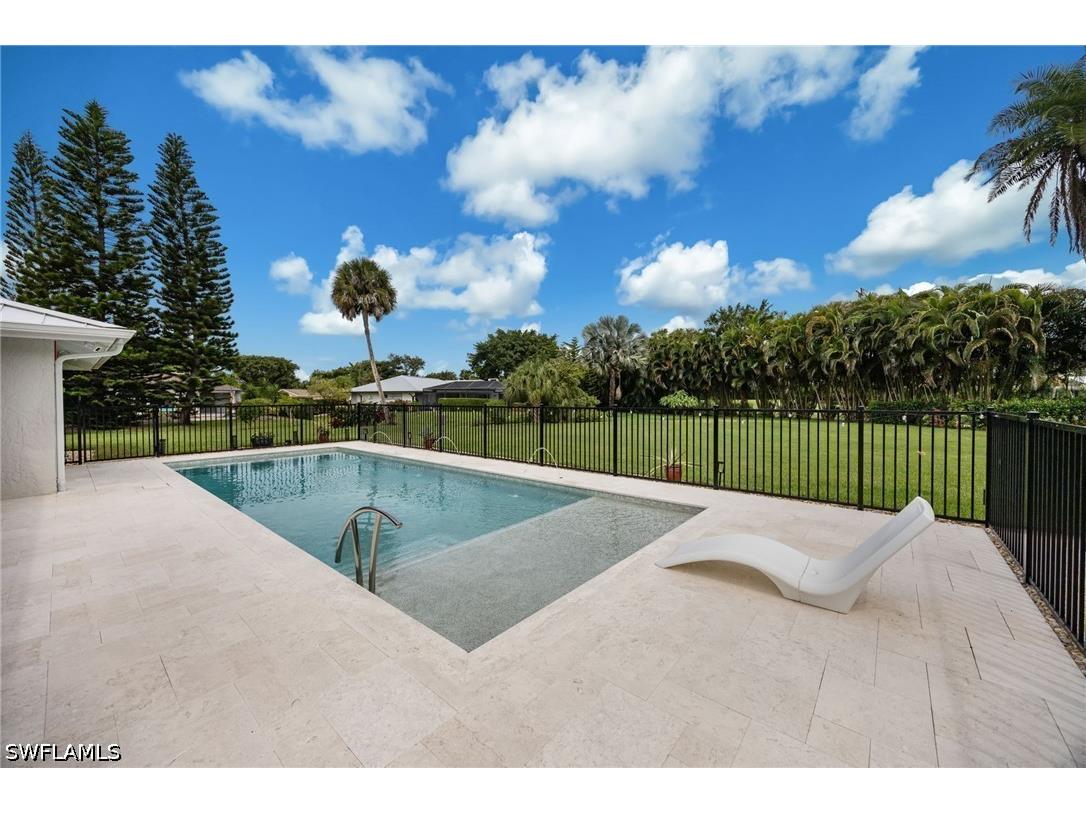 363 Juli Fe Drive Naples FL 34110 226021834 image2
