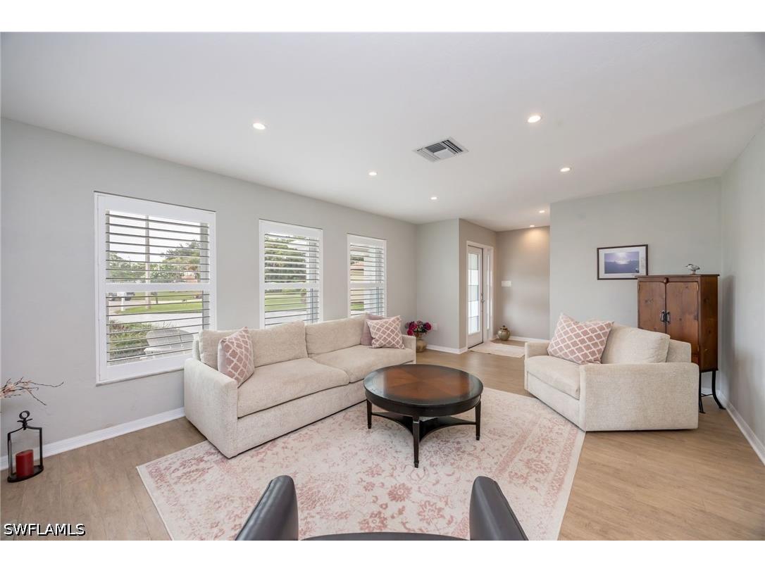 363 Juli Fe Drive Naples FL 34110 226021834 image3