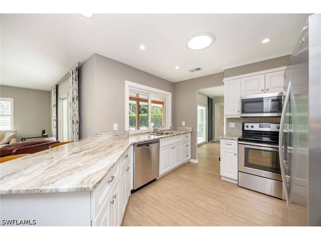 363 Juli Fe Drive Naples FL 34110 226021834 image6