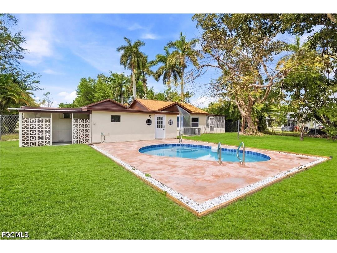 363 New York Drive Fort Myers FL 33905 2026016519 image33
