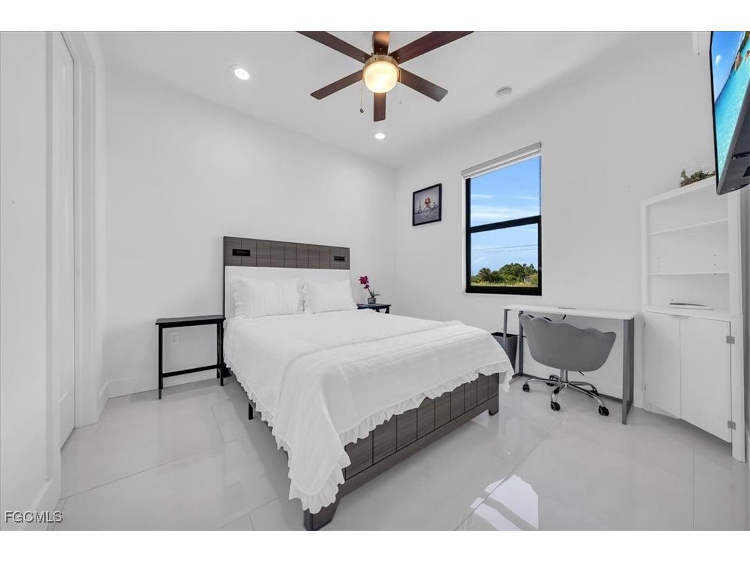 363 Paisley Avenue Lehigh Acres FL 33974 2025015814 image38