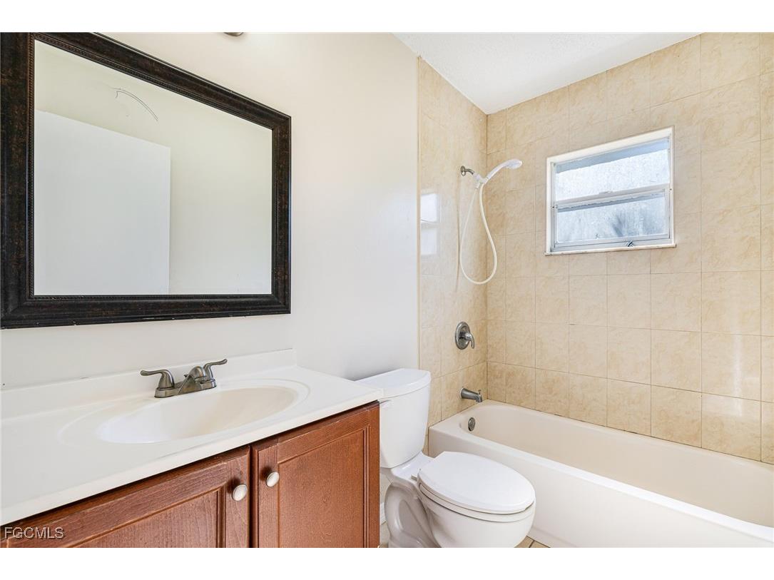 3630 Agualinda Boulevard Cape Coral FL 33914 2025021829 image11