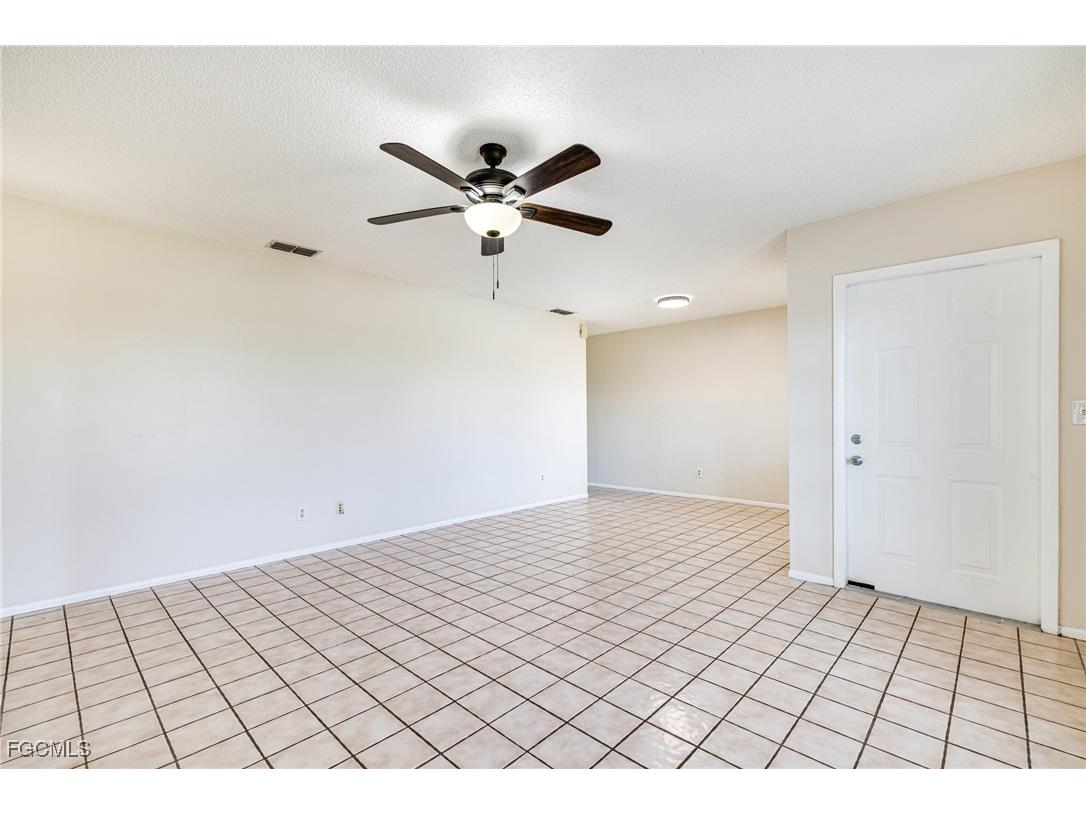 3630 Agualinda Boulevard Cape Coral FL 33914 2025021829 image3