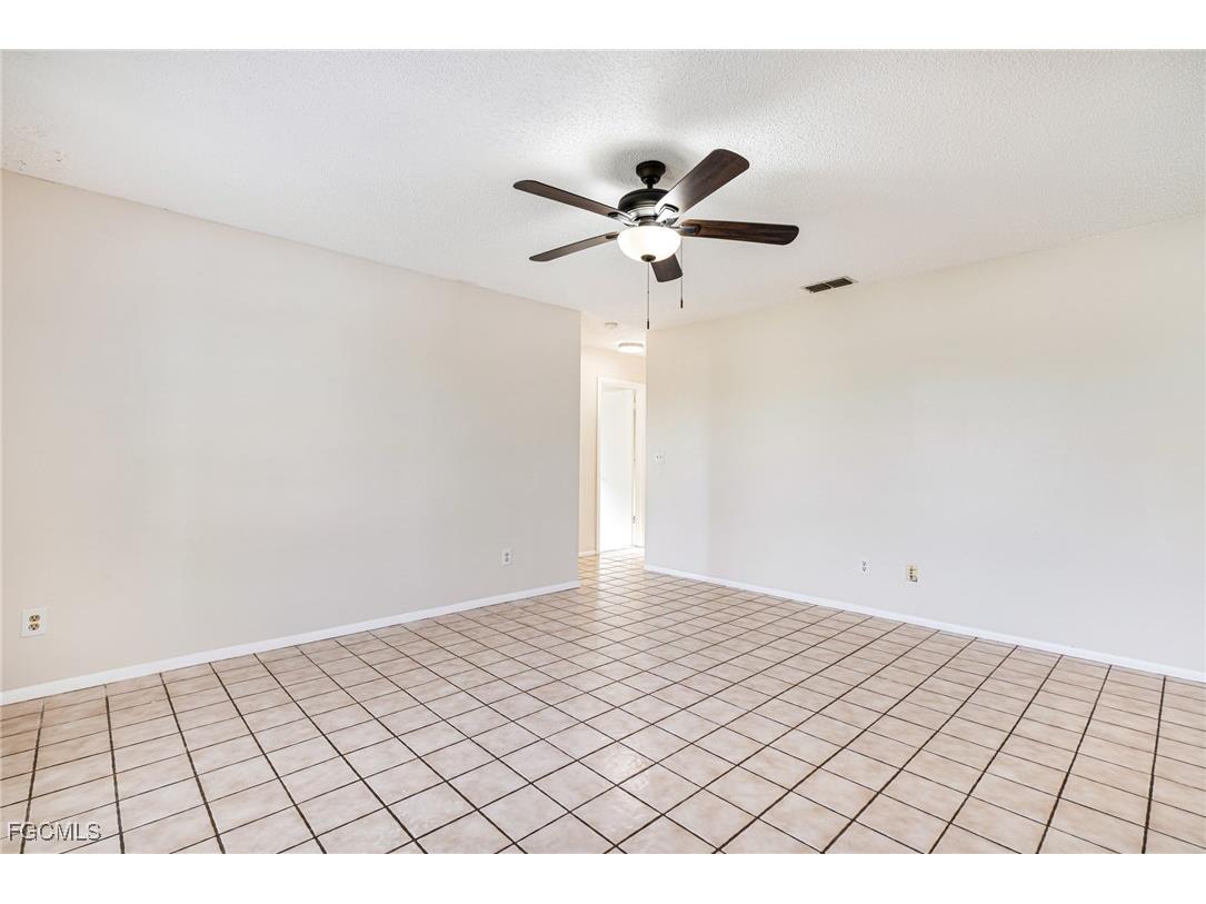 3630 Agualinda Boulevard Cape Coral FL 33914 2025021829 image6