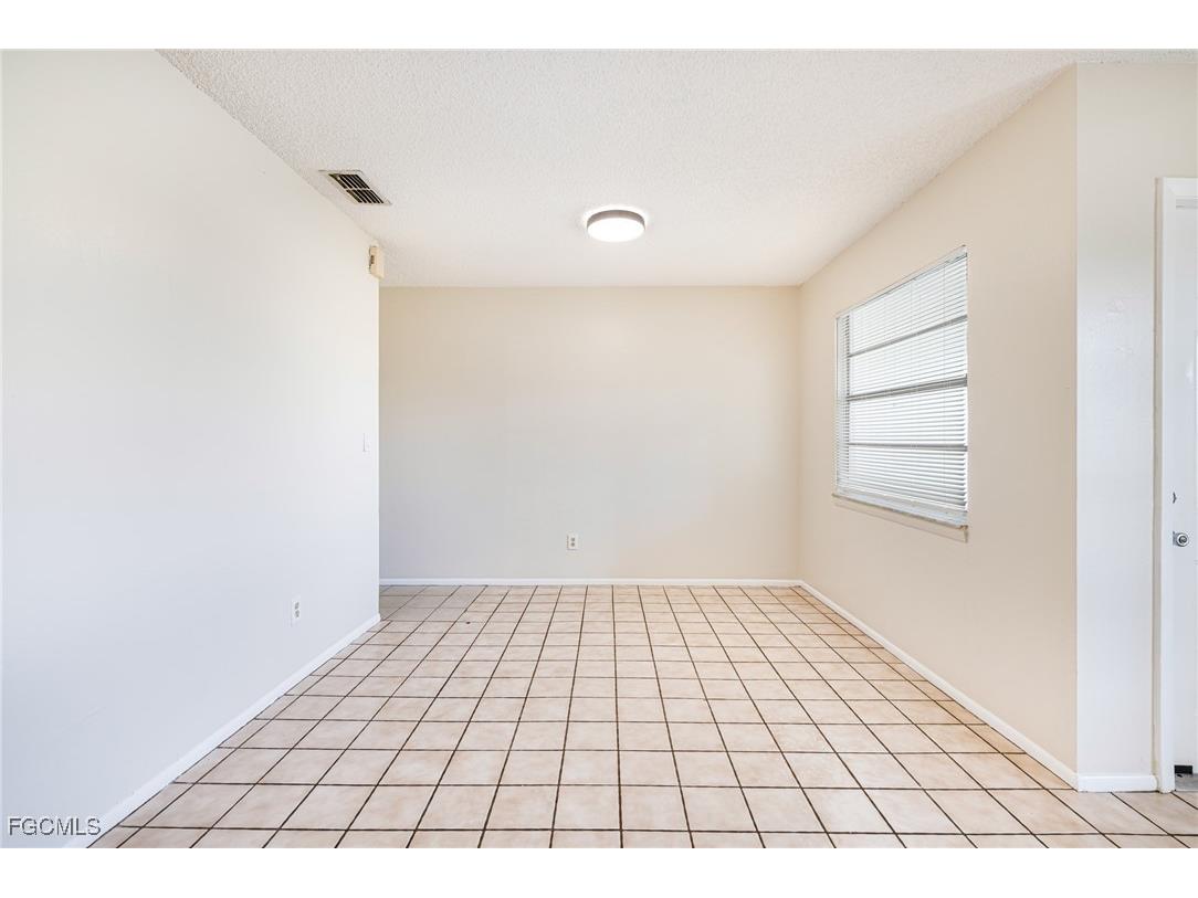 3630 Agualinda Boulevard Cape Coral FL 33914 2025021829 image8