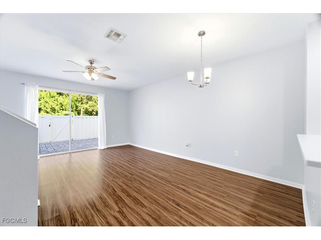 3630 Pine Oak Circle #105 Fort Myers FL 33916 2025019969 image12