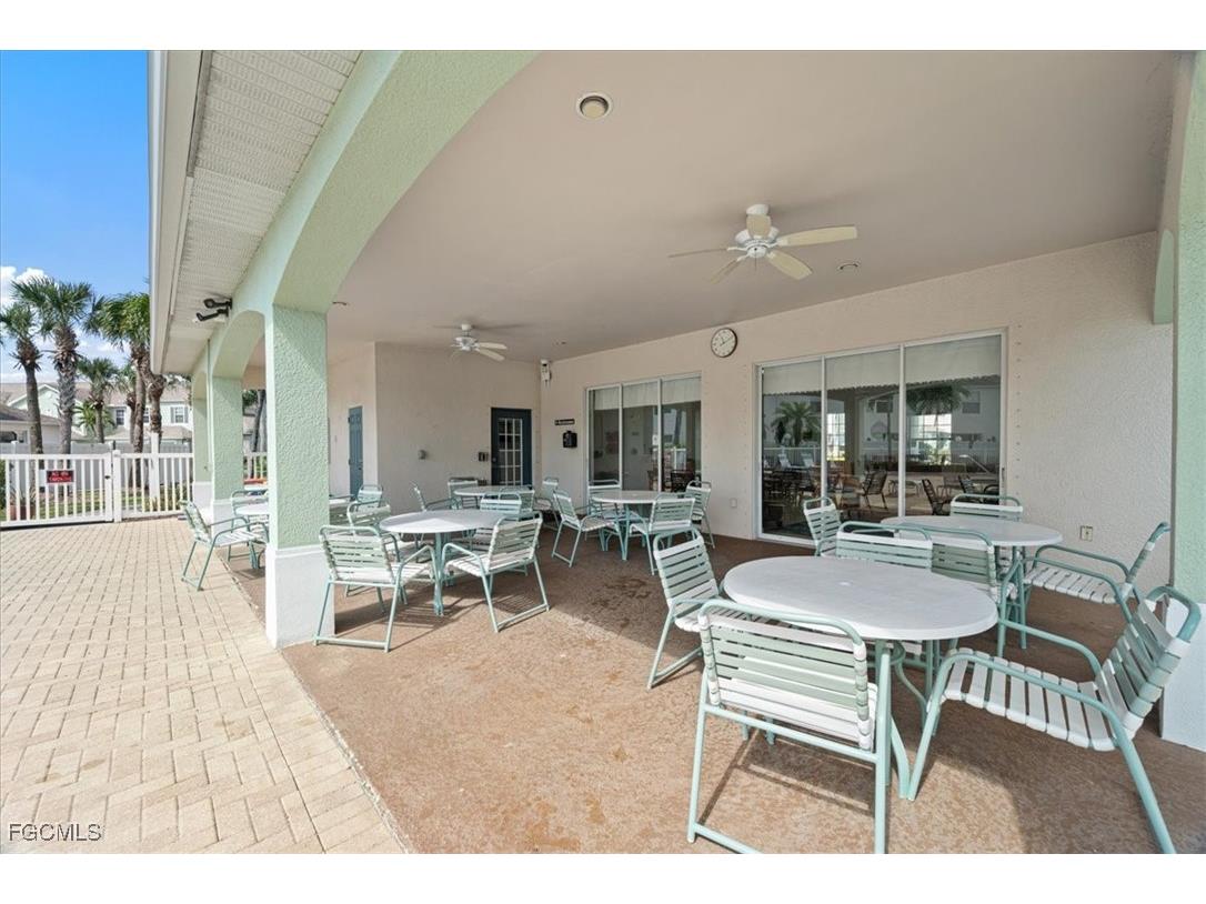 3630 Pine Oak Circle #105 Fort Myers FL 33916 2025019969 image32