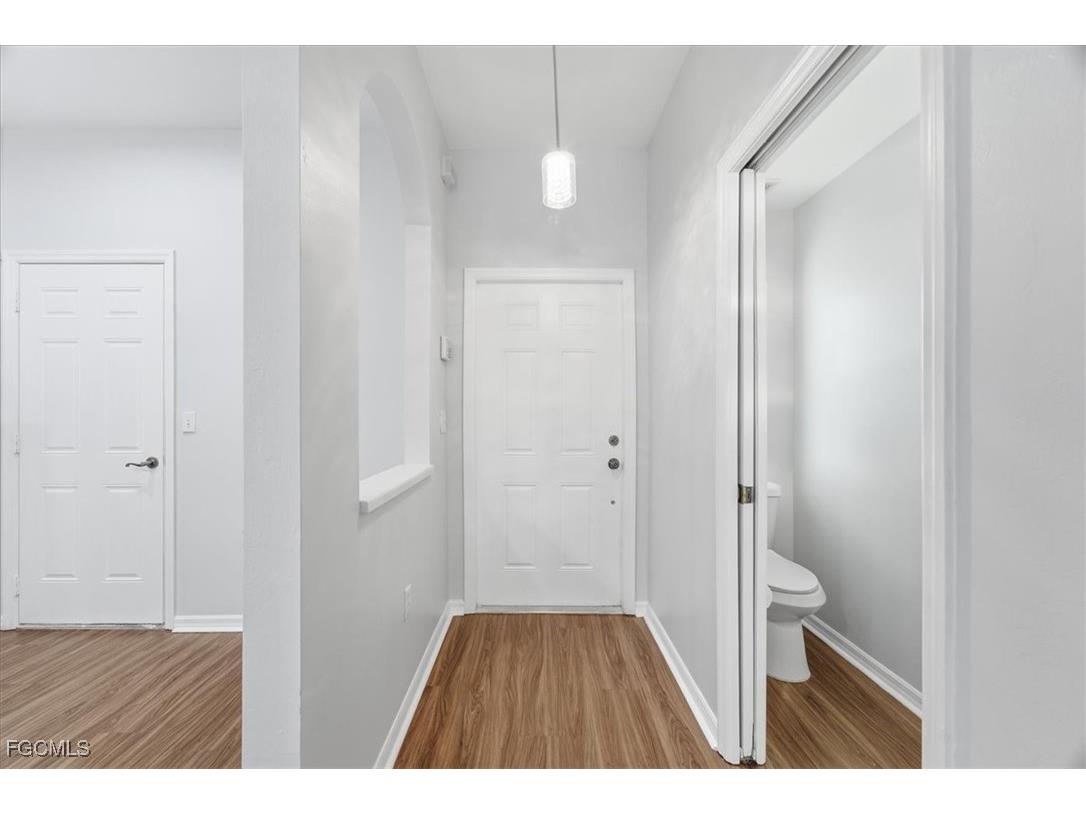 3630 Pine Oak Circle #105 Fort Myers FL 33916 2025019969 image4