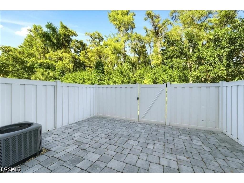 3630 Pine Oak Circle #105 Fort Myers FL 33916 2026018599 image12