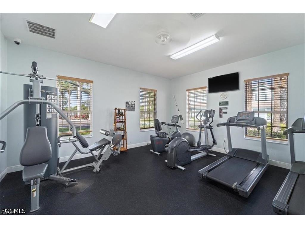 3630 Pine Oak Circle #105 Fort Myers FL 33916 2026018599 image30