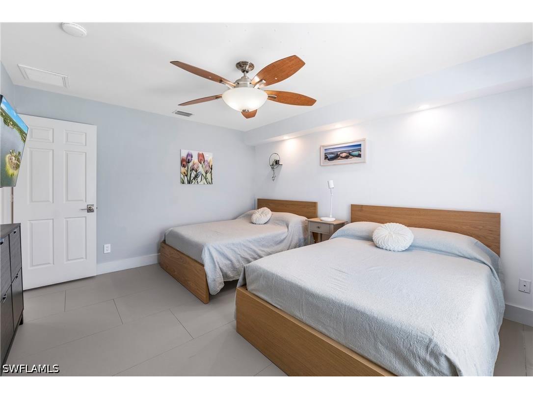 3631 1st Avenue NW Naples FL 34120 226017593 image25