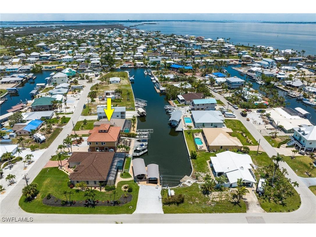 3631 Jade Avenue Saint James City FL 33956 224005600 image1