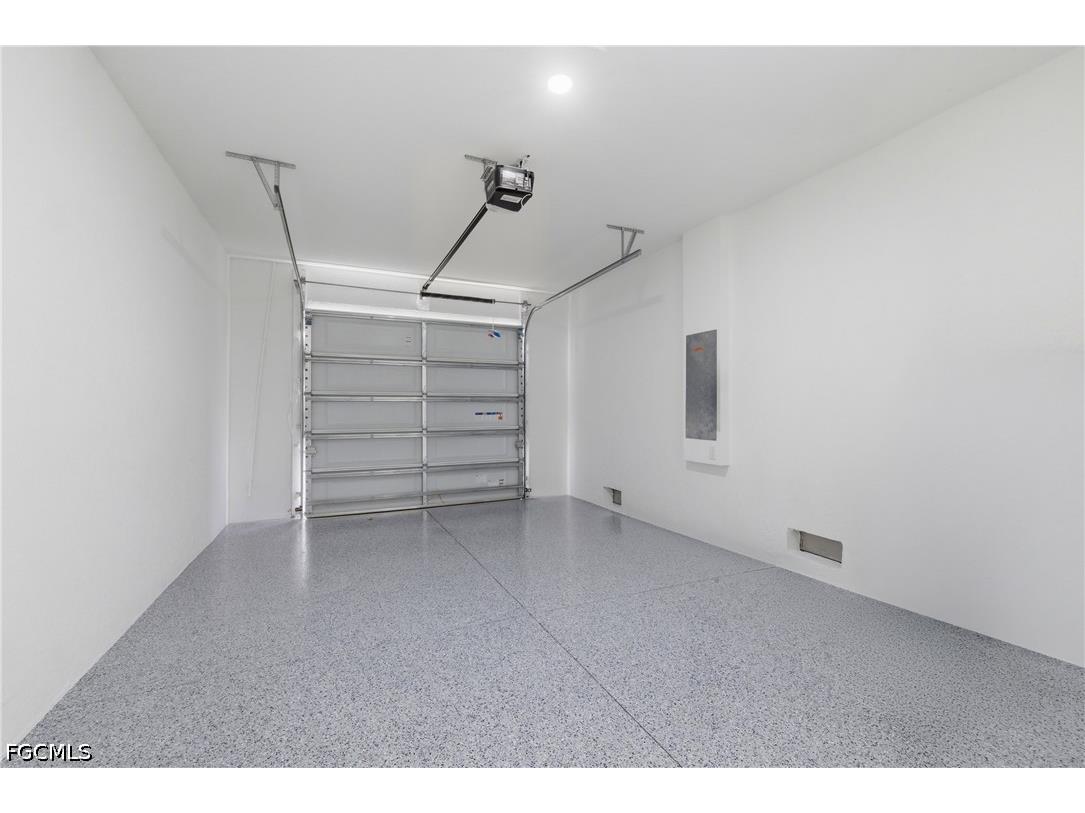 3631 SW Santa Barbara Place Cape Coral FL 33914 2026015608 image18